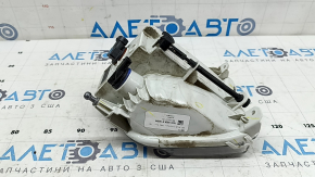 Поворотник правый Ford Escape MK3 17-19 рест, белый с птф, песок