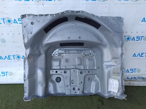 Корито багажника Audi A4 B9 17-25 відпиляно, надриви