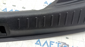 Накладка проема багажника Ford Escape MK3 16-19 черная царапины, потерта