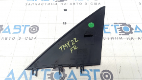 Накладка правого зеркала для Tesla Model Y 2020-2025, черный глянец в отличном состоянии.