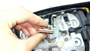 Руль голый Lincoln MKZ 13-20 кожа черная, царапины