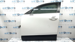 Двері в зборі передня ліва Mazda CX-30 20-23 keyless, білий 25D, вм'ятини, надірваний ущільнювач
