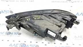 Фара передняя правая VW Jetta 19-26 в сборе LED, песок