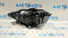 Фара передняя правая Audi A4 B8 13-16 рест галоген