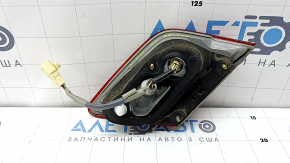 Фонарь внутренний крышка багажника левый Toyota Camry v40 07-11 под полировку