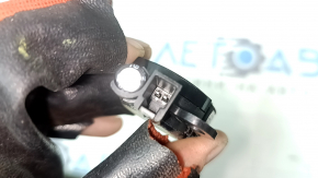 Пищалка передней стойки правая Mitsubishi Outlander 22-26 Bose