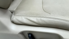 Пассажирское сидение Mazda CX-9 16-17 без airbag, электрическое, подогрев, кожа бежевая перфорация, без подголовника, примято, под химчистку