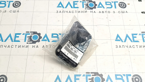 Кронштейн решетки радиатора правый Mazda CX-5 17-25