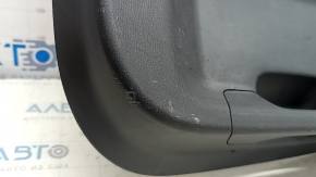 Обшивка двери багажника нижняя Mazda CX-9 16-23 черная, с ручкой, царапины, вмятины, надлом крепления заглушки, потерта, надлом крепления, трещины в направляйках