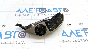 Кнопки керування на кермі праві під NAVI Toyota Prius 20 04-09