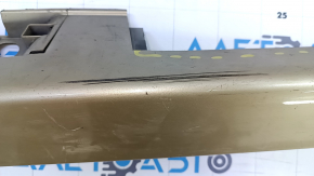 Порог правый Toyota Prius 30 10-15 золото надлом, замят, оторвано нижнее крепление, сломано крепление, затерт
