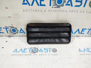 Щиток вентиляції лівий Tesla Model 3 18-