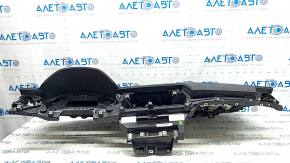 Торпедо передня панель з AIRBAG Audi Q5 80A 20-24 чорна, подряпини