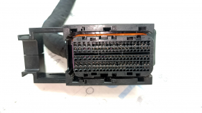 Фишка на блок ECU компьютер двигателя Audi Q5 80A 21-24 MHEV правая