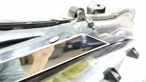 Фара передняя правая Toyota Sienna 21-24 LED, LE, XLE, Led, песок