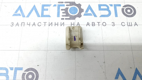 Заглушка Isofix заднего ряда Audi Q5 80A 18-24 бежевая