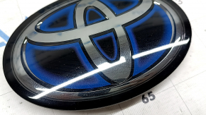 Эмблема решетки радиатора grill Toyota Sienna 21-26 под радар, песок