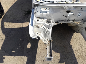 Четверть передняя правая Audi Q5 80A 18-25 на кузове, белая, примят порог