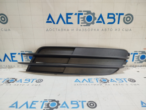 Решітка переднього бампера права Audi A6 C7 12-15
