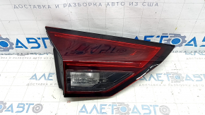 Ліхтар внутрішні двері багажника лівий Nissan Rogue 21-26 галоген + LED, потерт