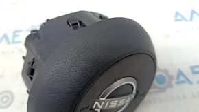 Подушка безопасности airbag в руль водительская Nissan Rogue 21-23 черная, тип 2, царапины