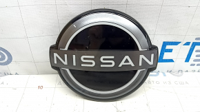 Эмблема решетки радиатора grill Nissan Rogue 21-23 под радар, песок