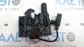 Замок капота правый Audi E-Tron 19-23 с датчиком