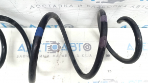 Пружина для передней подвески Nissan Rogue, вид с двух сторон, с маркировкой жесткости.