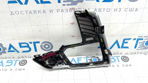 Накладка передней панели левая BMW X5 G05 19-23 серая, полезла краска