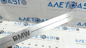 Вставка накладки порога передня ліва BMW X5 G05 19-23 хром BMW, з підсвічуванням, подряпини, поліз хром