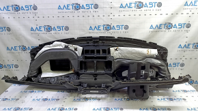 Торпедо передняя панель без AIRBAG Alfa Romeo Stelvio 18-20 черная, сломано крепление
