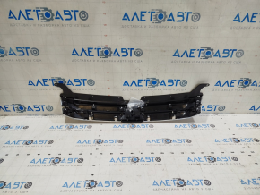 Решетка радиатора grill Mitsubishi Outlander 14-15 дорест