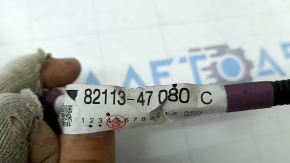 Проводка переднего бампера Toyota Prius V 12-14 дорест, без парктроников, без птф