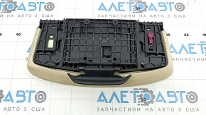 Обратная сторона коленной подпорки, видно разъем для подключения на BMW X3 G01 2018-2023