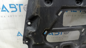 Защита двигателя центральная Toyota Prius V 12-17 надрывы, потерта