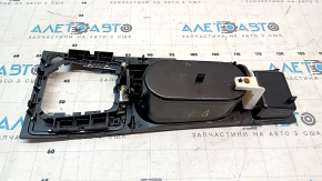 Подстаканники панель VW Passat b7 12-13 USA серая, царапины, протерта краска