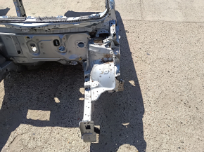 Деталь кузова, показана задняя часть для Toyota Prius V 12-17