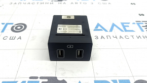 USB Hub Hyundai Tucson 22-26 задній