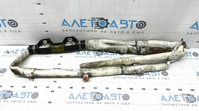 Вид слева на подушку безопасности бокового airbag для Hyundai Tucson 22-26, видны следы использования