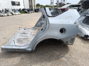 Чверть крило ззаду ліва Toyota Prius V 12-17 на кузові, блакитна