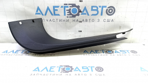 Обшивка дверей багажника права Ford Edge 15-24 чорна, подряпина