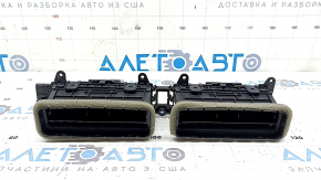 Дефлектор воздуховода передней панели центральный Honda Accord 23-26