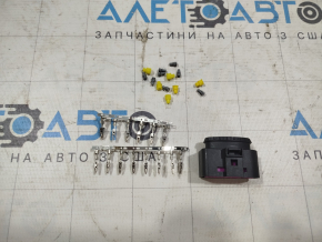 Фишка передней фары Audi A3 8V 15-16 xenon hid