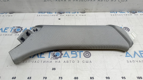 Накладка задньої стійки перед кватиркою верхня ліва Audi E-Tron 19-23 сіра, Quattro, під хімчистку, подряпина