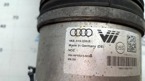Пневмоамортизатор передний правый Audi E-Tron 19-23