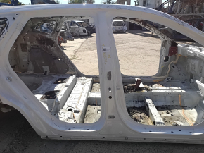 Стойка кузова центральная правая Hyundai Tucson 22-26 на кузове