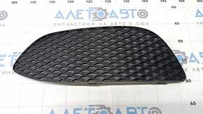 Решітка переднього бампера ліва Mercedes C-class W205 300/350e/350h/400 15-18 фарбована