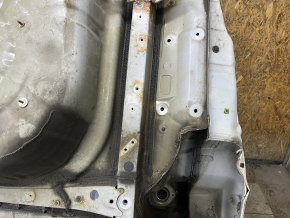 Четверть крыло задняя правая Toyota Camry v50 12-14 usa отпилена, белая, ржавая, вмятины