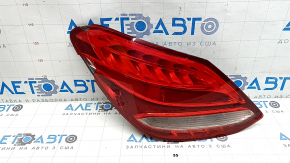 Ліхтар лівий Mercedes C-class W205 15-18 галоген, розбите скло, тріщини, подряпини
