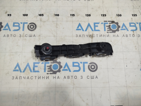 Кріплення переднього бампера правий Toyota Avalon 13-18